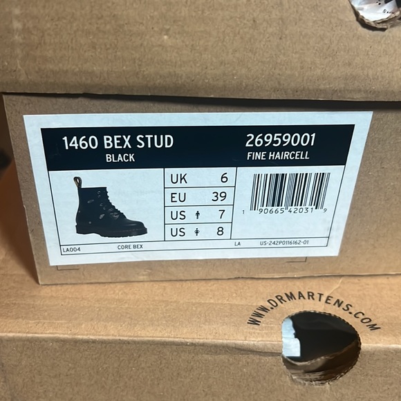 Dr. Martens Boots - Picture 5 of 6